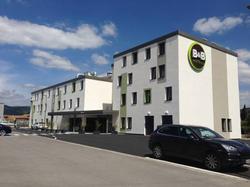  - Hotel
