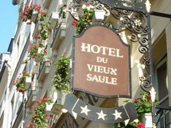  - Hotel