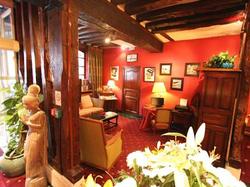  - Hotel