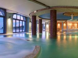  - Hotel