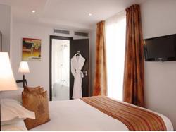  - Hotel