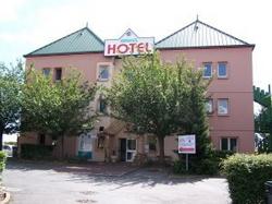  - Hotel