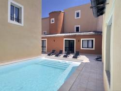  - Hotel