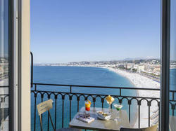  - Hotel