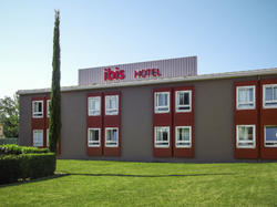  - Hotel