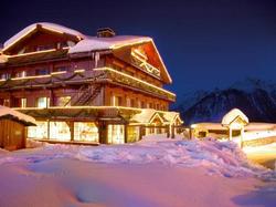  - Hotel