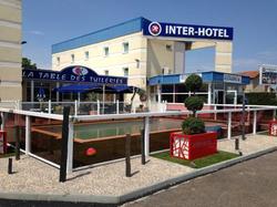  - Hotel