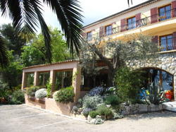  - Hotel