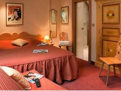  - Hotel