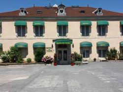  - Hotel