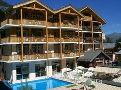  - Hotel
