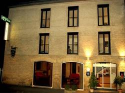  - Hotel