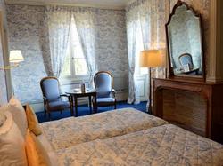  - Hotel