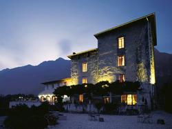  - Hotel