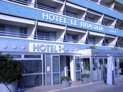  - Hotel