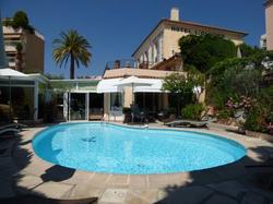  - Hotel