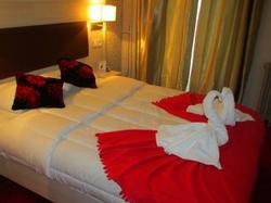  - Hotel