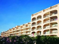  - Hotel